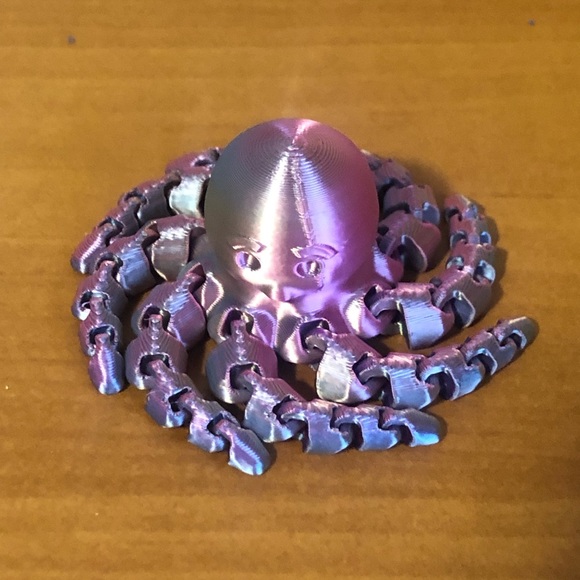 3D Printed Octopus Fidget Spinner 🐙 - Picture 8 of 11